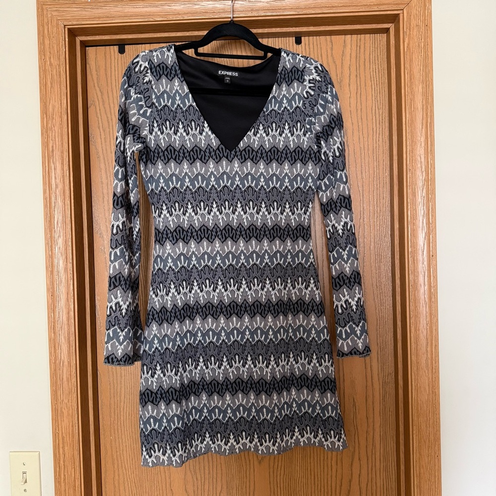 Express Women's Long Sleeve Patterned Dress